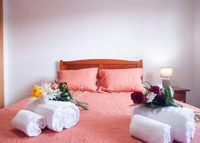 Apartment Island Jewel *